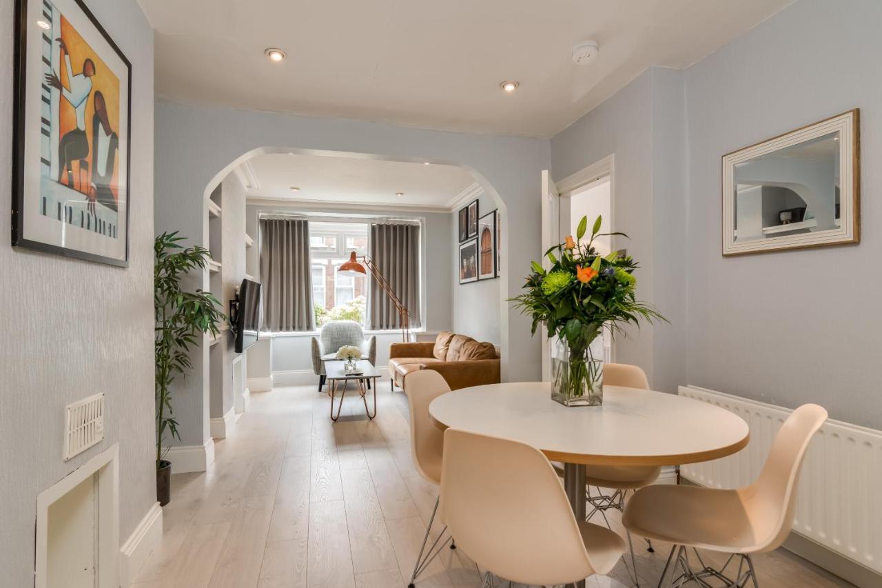 Stylish Home With Smart Technology Belfast Eksteriør bilde